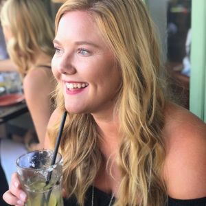 Meet your Posher, Alyssa